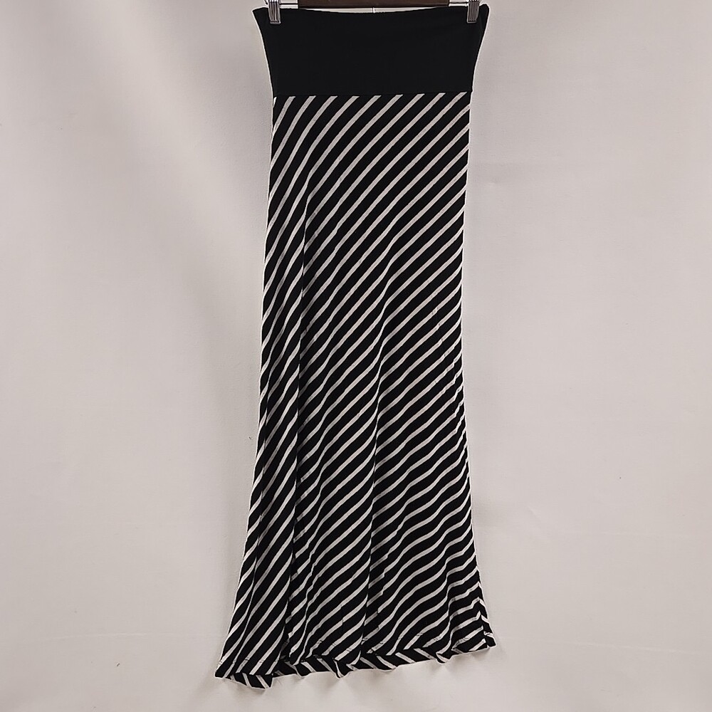 DNA Couture Skirt Womens Size Small Black Striped Long